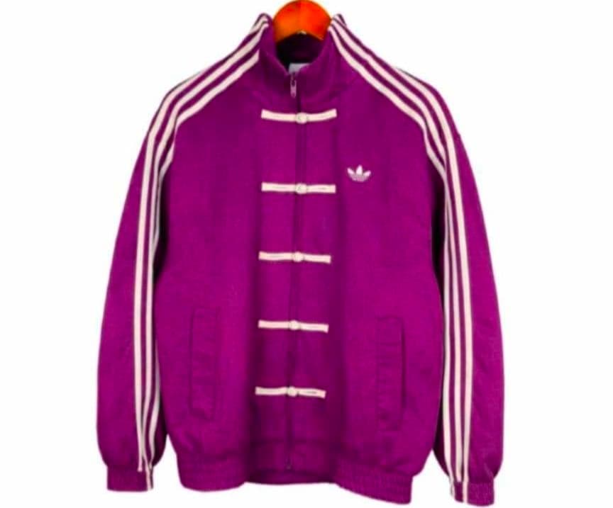 adidas】SNSで話題☆ 中国限定 トラックジャケット - メルカリ