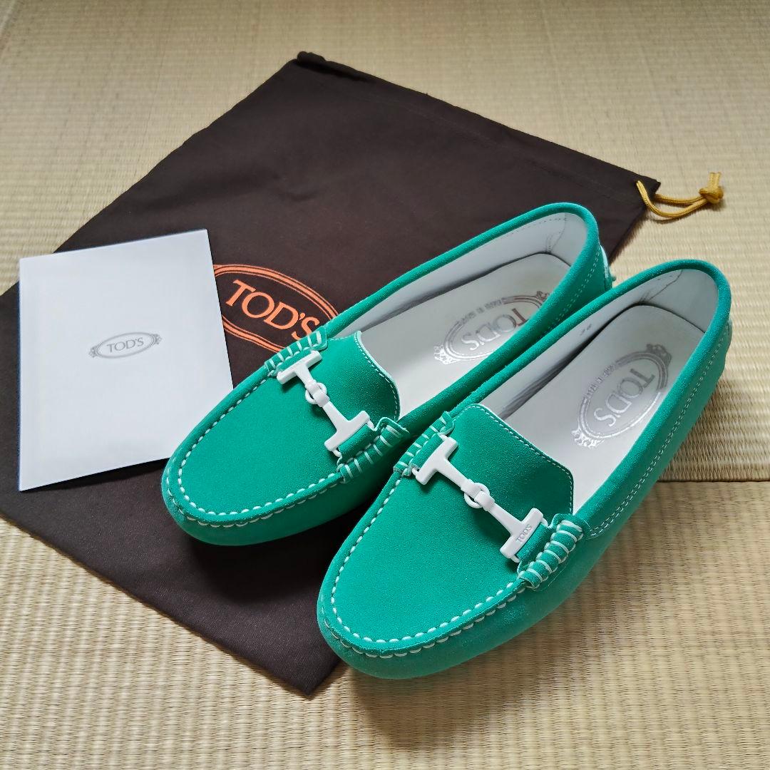 【TOD'S】ローファー、ドライビングシューズ