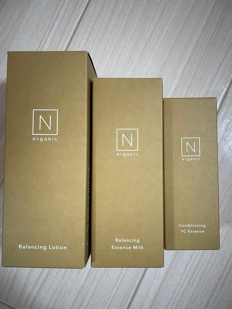 エヌオーガニック　化粧水　美容乳液　美容液 3点セット