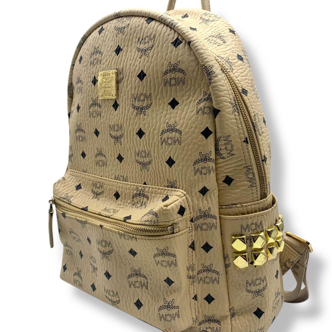 MCM ロゴグラムヴィセトス　バックパック スタッズ