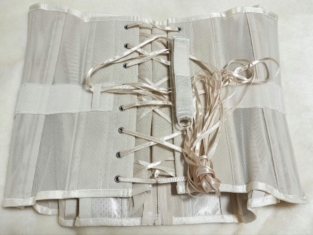 pinup closet　元鈴木さんのコルセットVenus（XL/ベージュ）