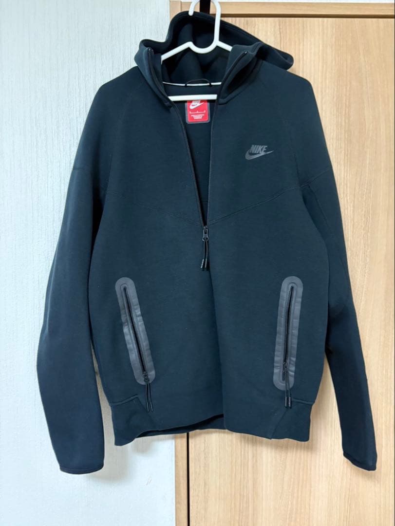 Nike テックフリース黒 大人シック！【NIKE】テックフリース☆フーディ＆ジョガー SET (Nike