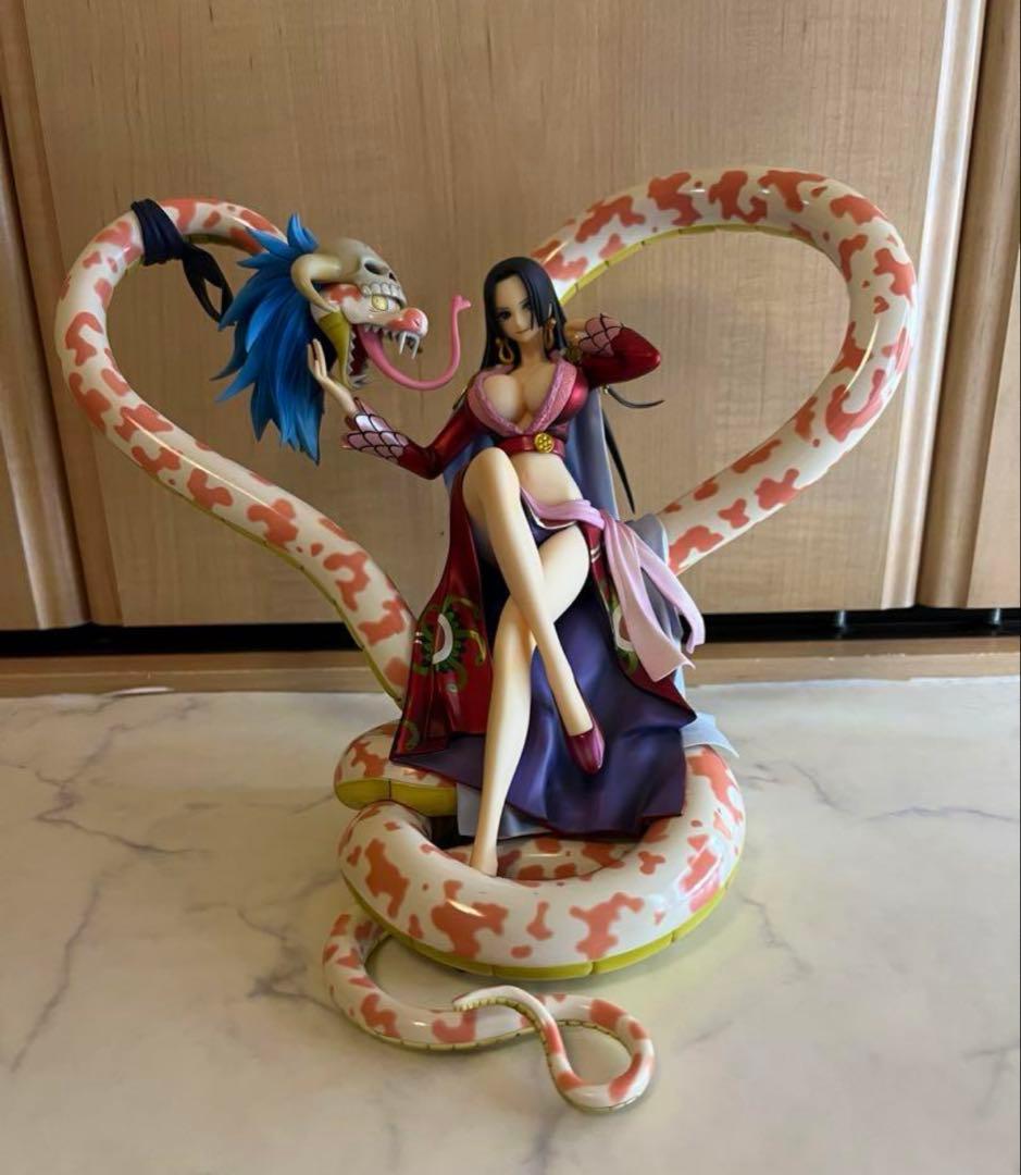 ヒ*ー様 P.O.P ボア・ハンコック フィギュア NEO-MAXIMUM 開封