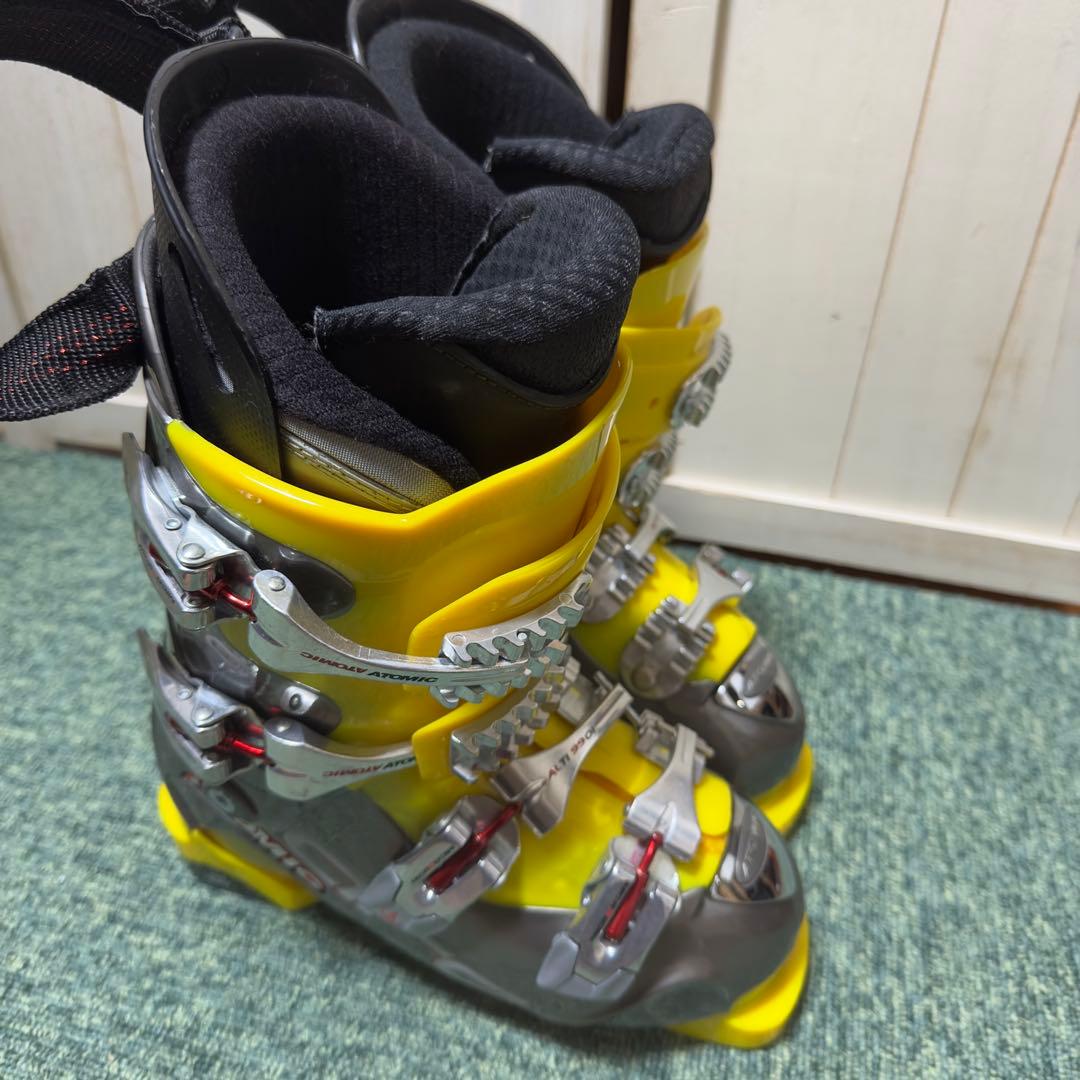ATOMIC アトミック スキーブーツ 23.5cm