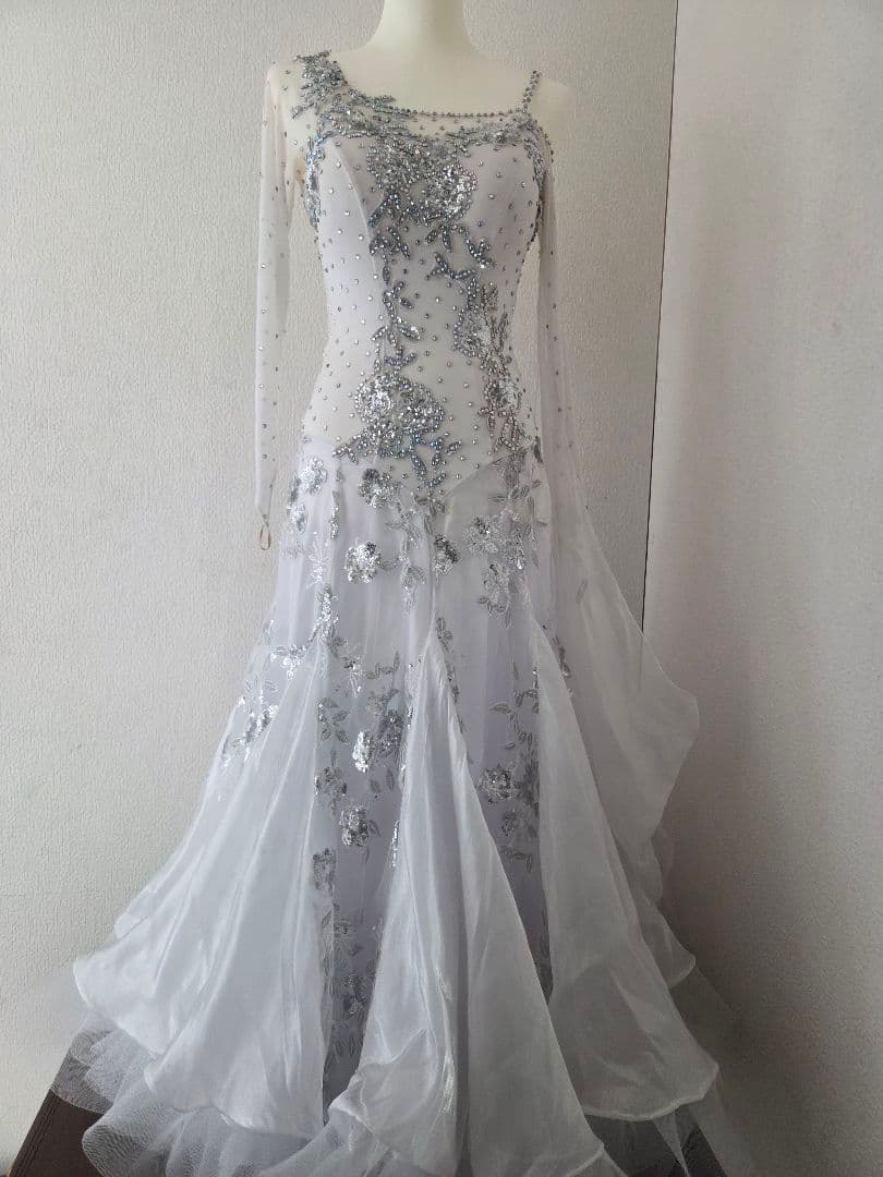 スタンダードドレス ホワイト ボールルーム 社交ダンス