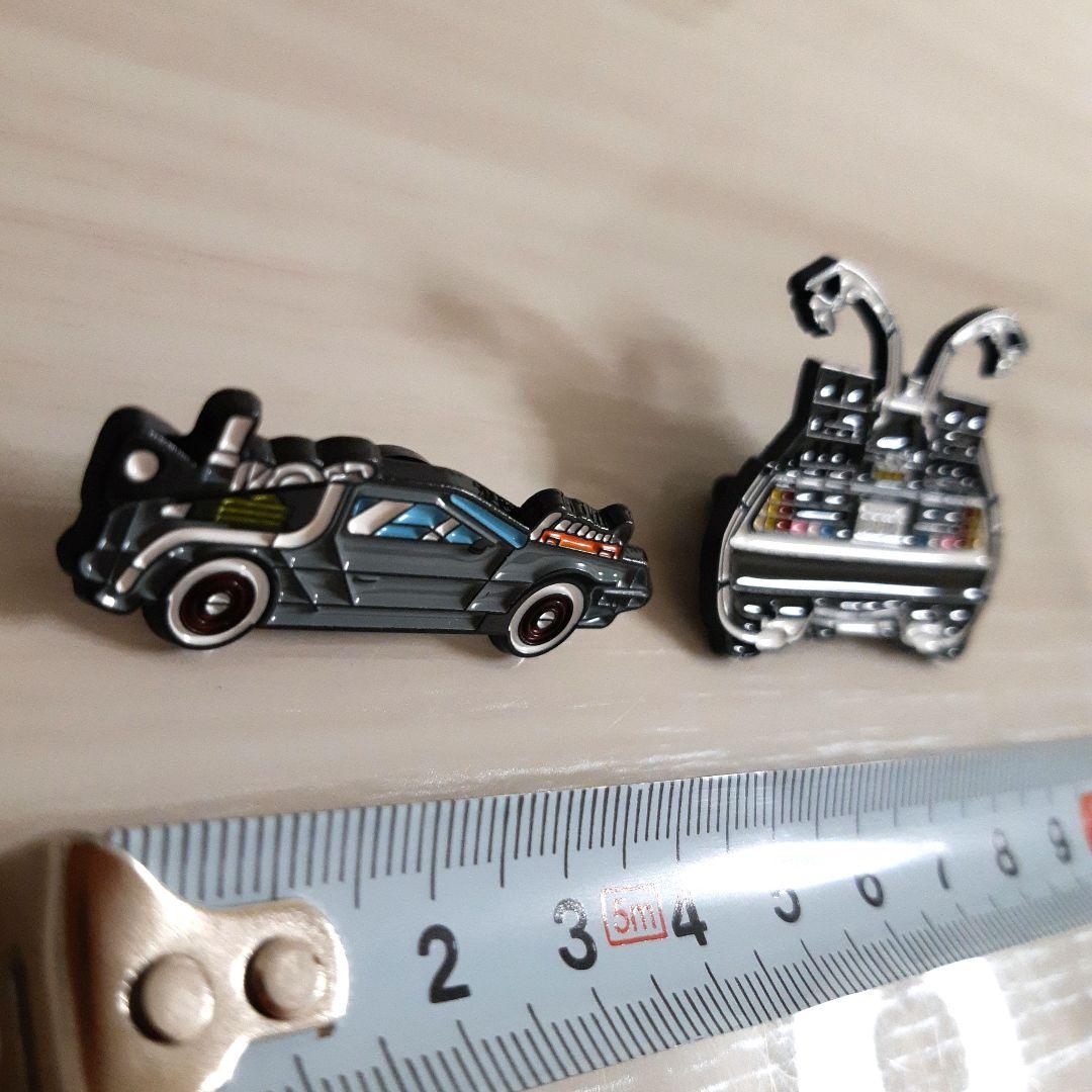 新品未使用】バックトゥザフューチャー デロリアン ピンバッジピンズ 2