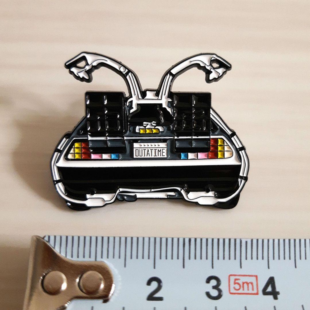 新品未使用】バックトゥザフューチャー デロリアン ピンバッジピンズ 2