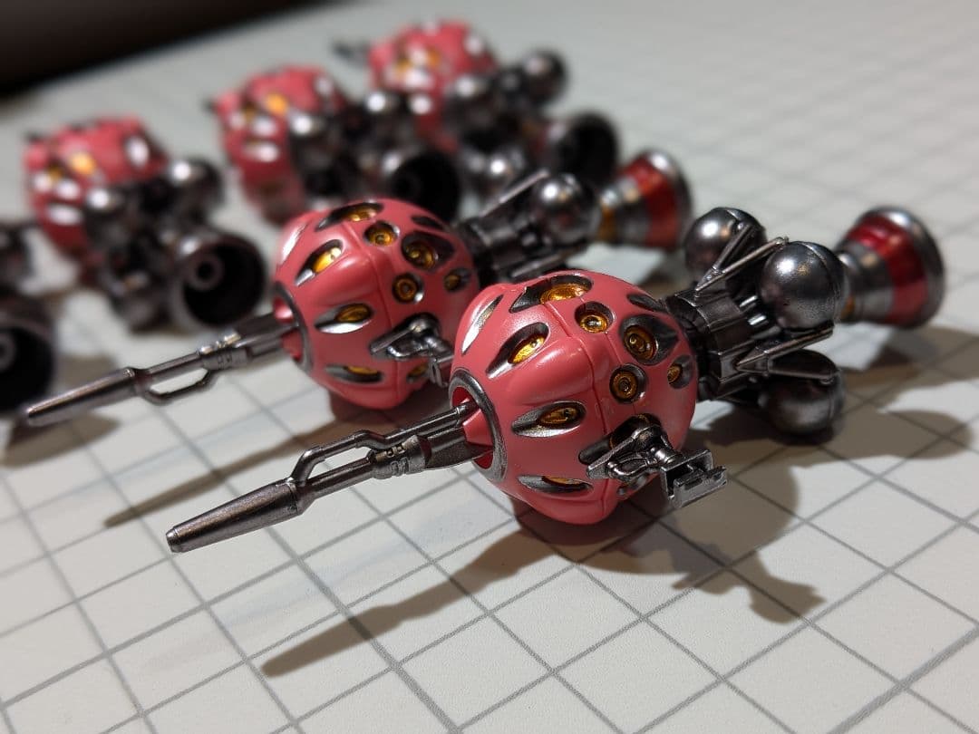 マ*海様 【塗装完成品】HG 赤いガンダム ビット6個ver