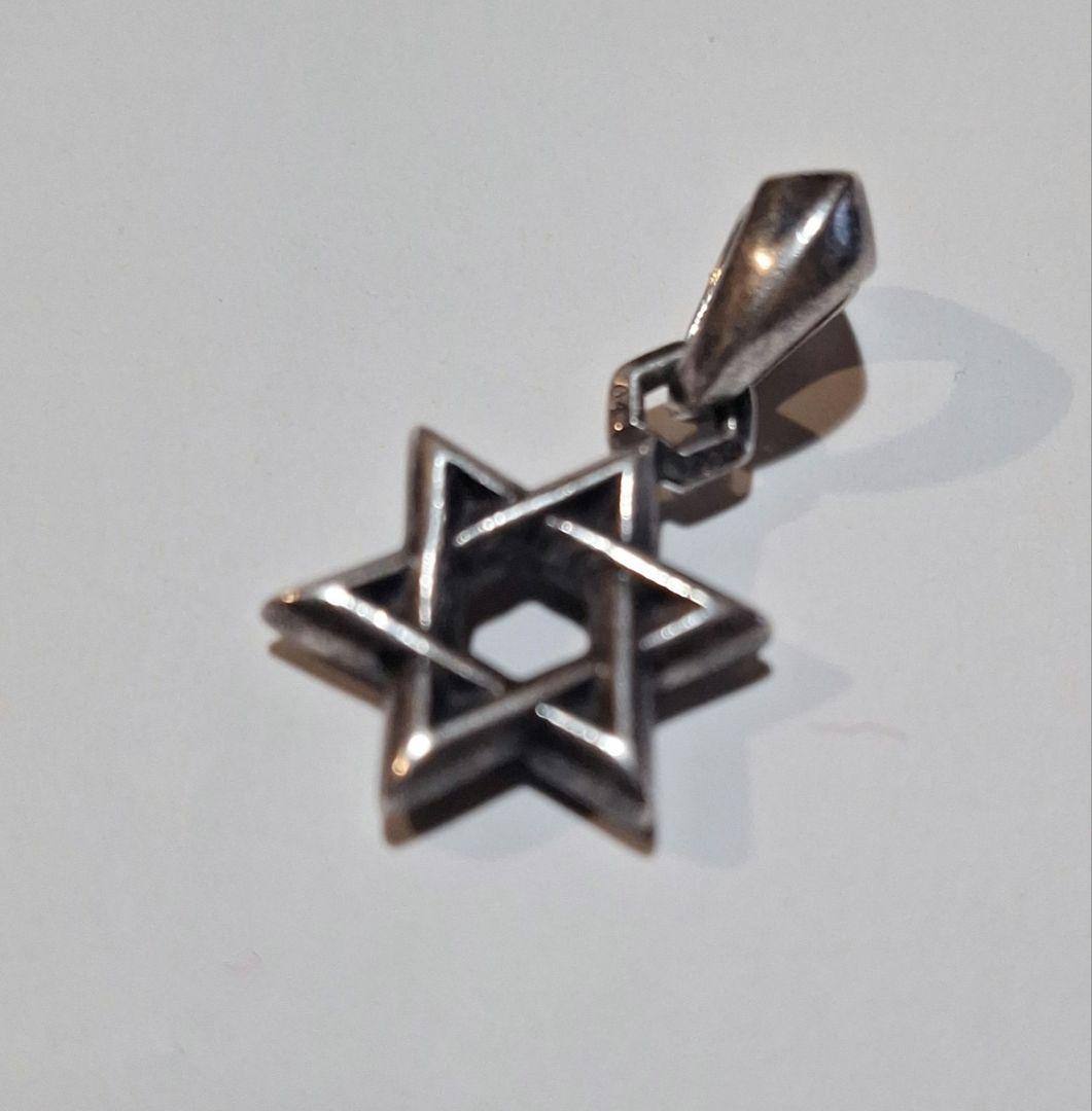 クロムハーツスターオブダビデスモールタイプn3です!