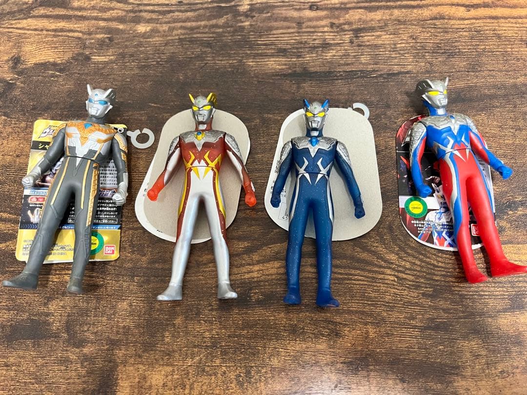 ウルトラマンシリーズ500 ゼロフィギュア 4体セット