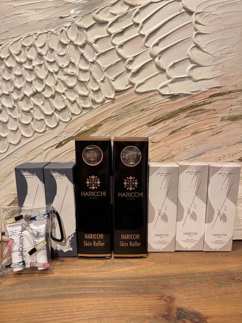 ハリッチプレミアムリッチプラス、LShotリッチクリームセット　 限定ポーチ付き