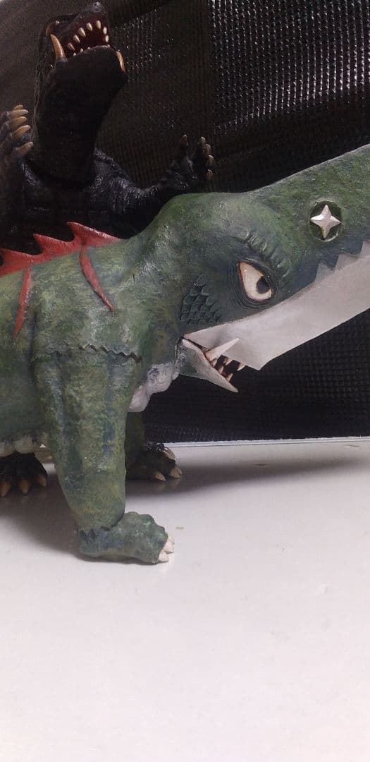 大悪獣ギロン！ボークス、オリエントヒーロー30センチシリーズ！