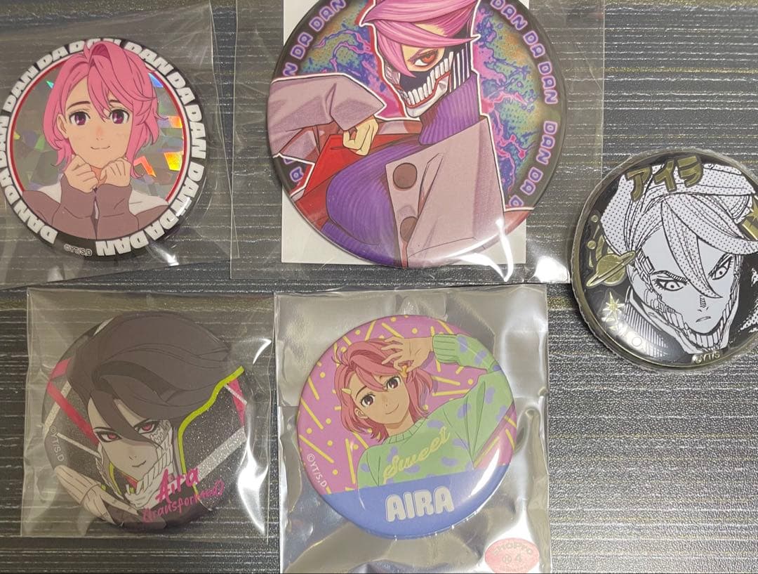ダンダダン 白鳥愛羅 アイラ 缶バッジ セット - メルカリ