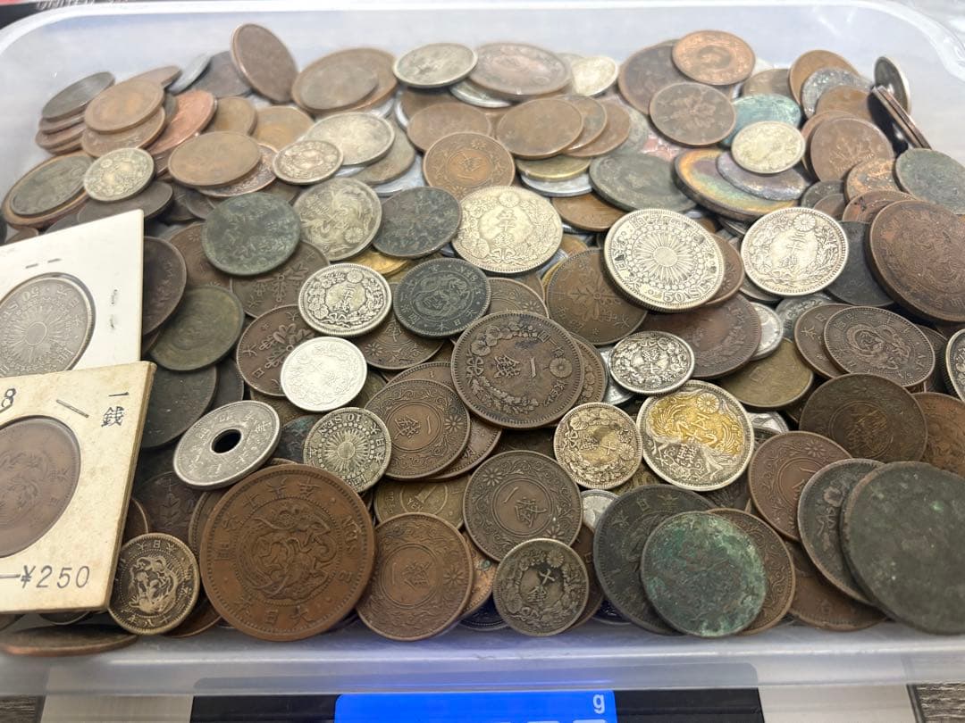 古銭まとめ　1600g 銀貨　銅貨　大量 1964年東京オリンピック記念 1,000円銀貨 PCGS MS67 - セキグチは1964