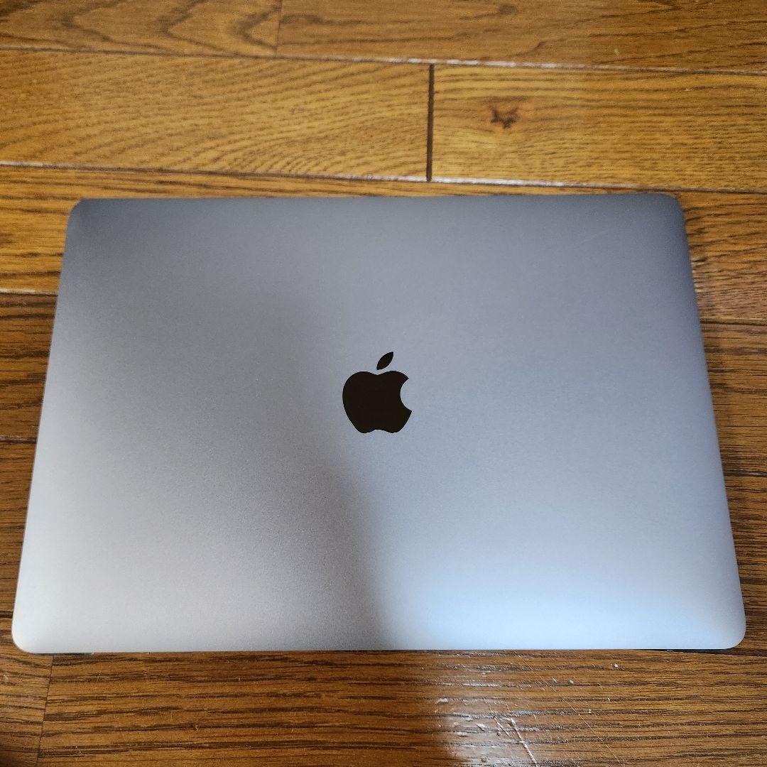 Faisal.. MacBook Pro 2019 13インチ Apple