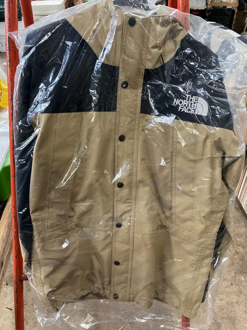 ノースフェイス　ジャケット　ベージュ