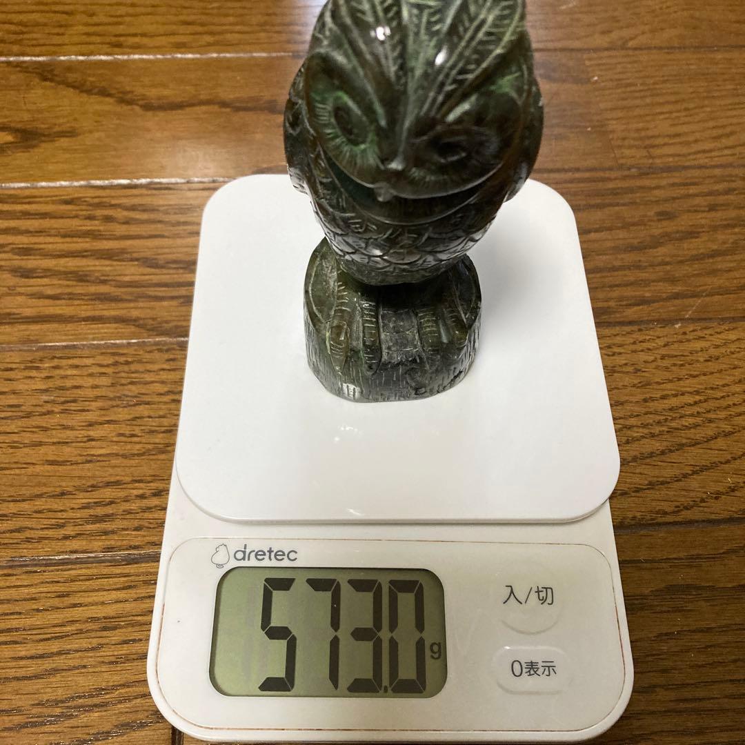 天然ラブラドライト フクロウ置物 573g オーロラ有り 一点物 - メルカリ