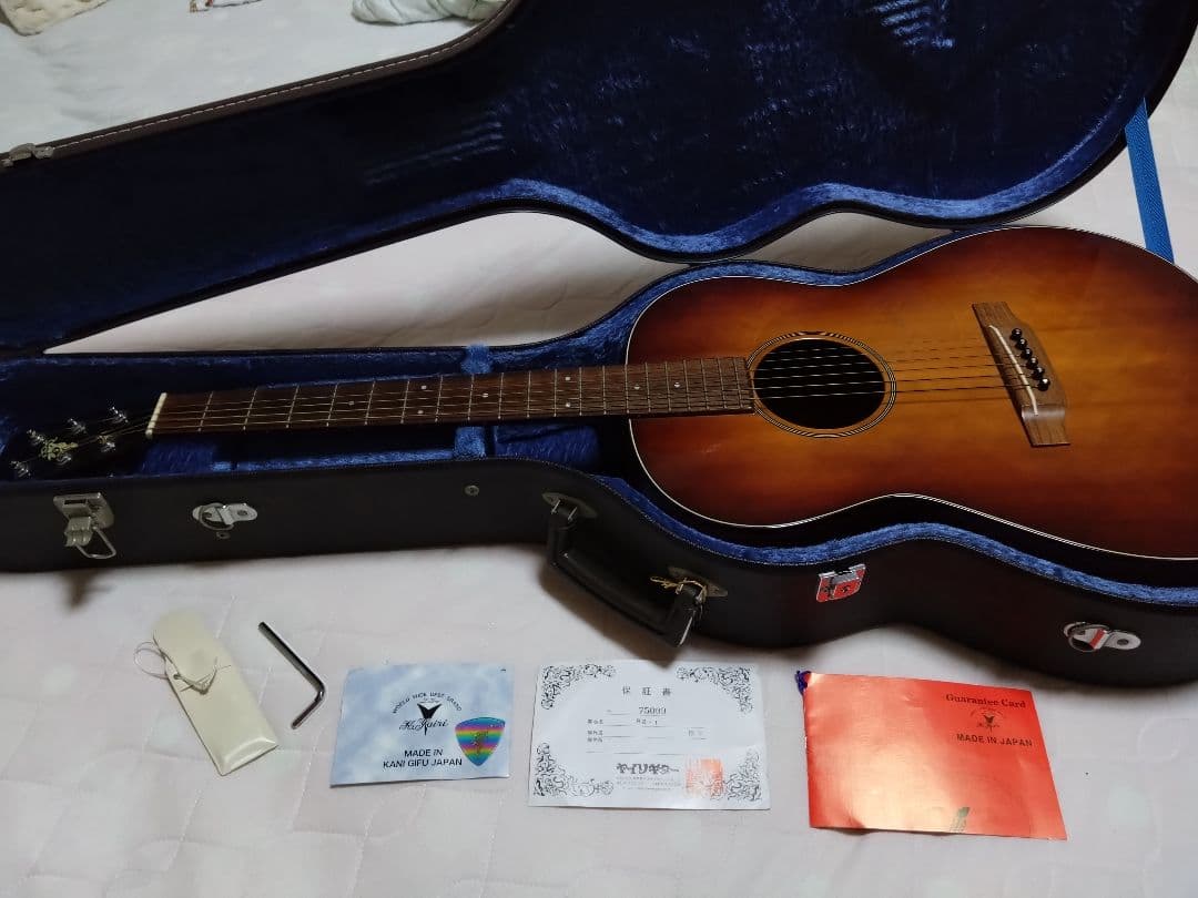 K.yairi アコースティックギター　ハードケース付き