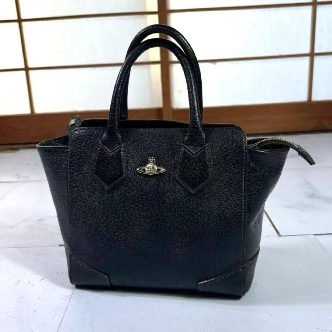 ヴィヴィアンウエストウッド ハンドバッグ レザー 本革 オーブ金具