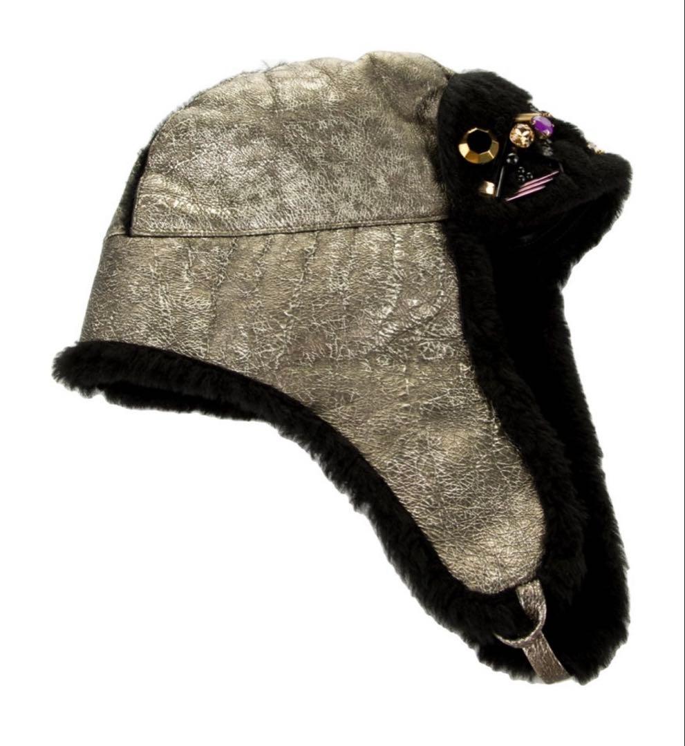 希少　CHANEL シルバー ブラック 帽子 CHANEL（シャネル） 未使用 ココマーク カシミヤ シルク ニット帽