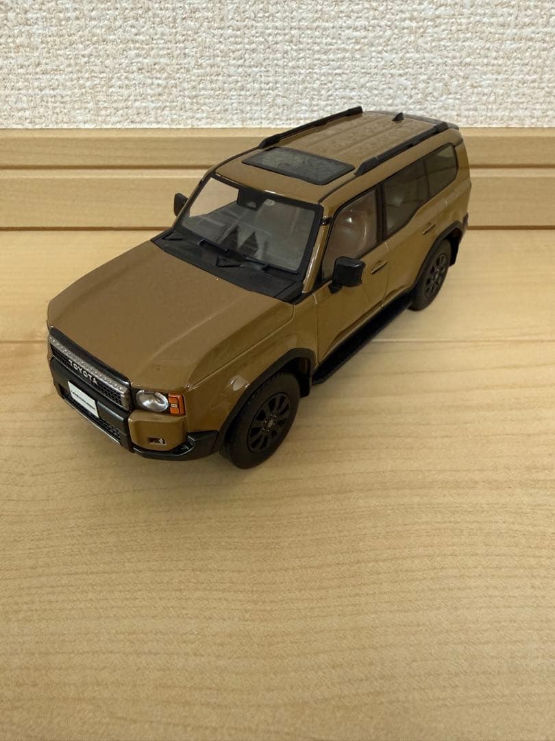 非売品　ランクル250 ファーストエディション　カラー見本