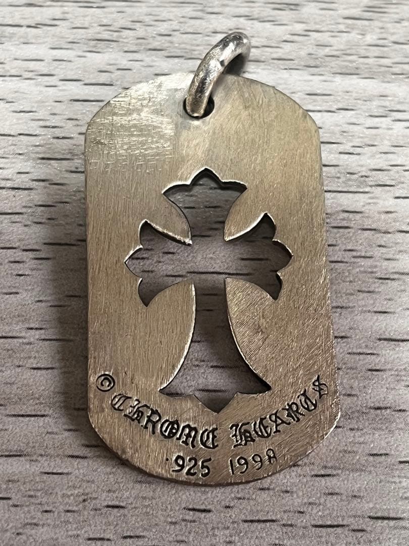 【年末までの特価】CHROME HEARTS 925シルバークロスドックタグ