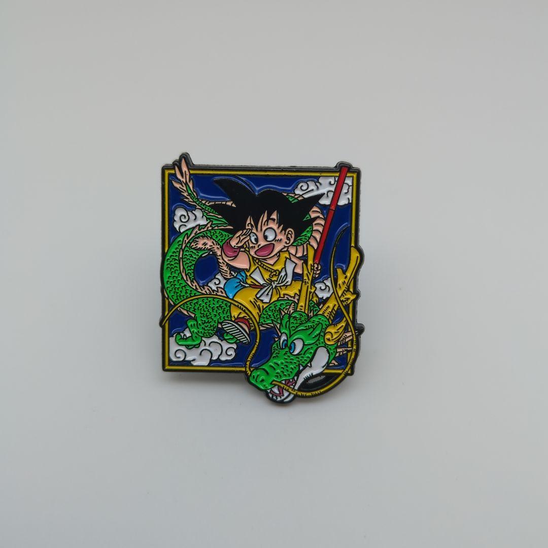 ピンバッジ】2412 ドラゴンボール 孫悟空 神龍 アニメ レトロ - メルカリ