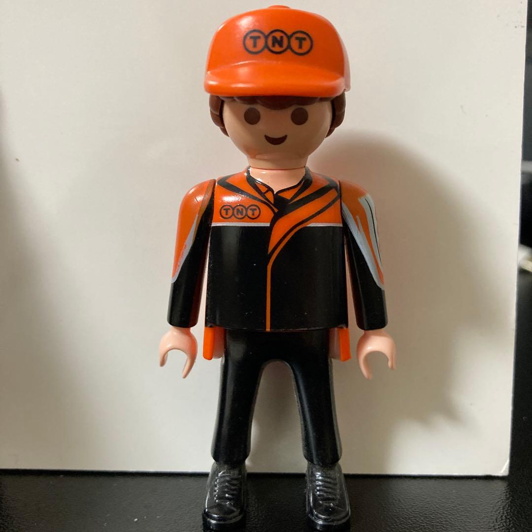 （販促品 レア）Playmobil TNT配達員フィギュア