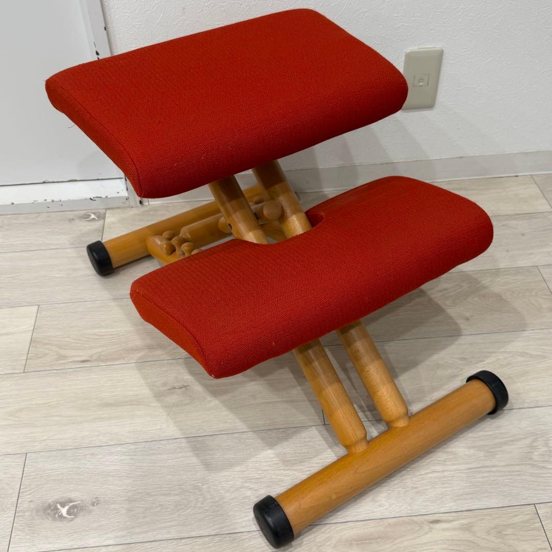 VARIER STOKKE ヴァリエール　ストッケ　バランスチェア　レッド
