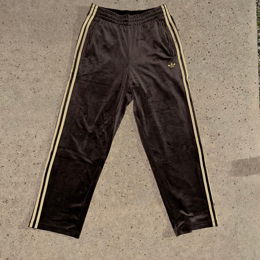【新品】adidas ベロア トラックパンツ 超極上