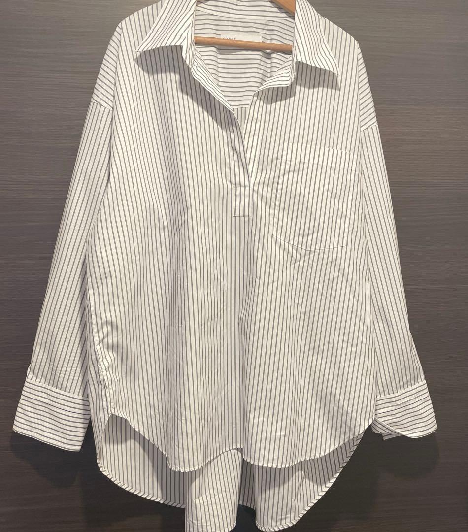 美品【Noble 】イージーケアコットンスキッパーシャツ（ストライプ