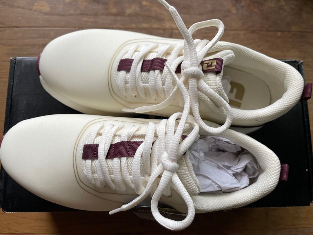 ♣️くるみさま専用♣️ FootJoy ホワイト スニーカー ヒョウ柄