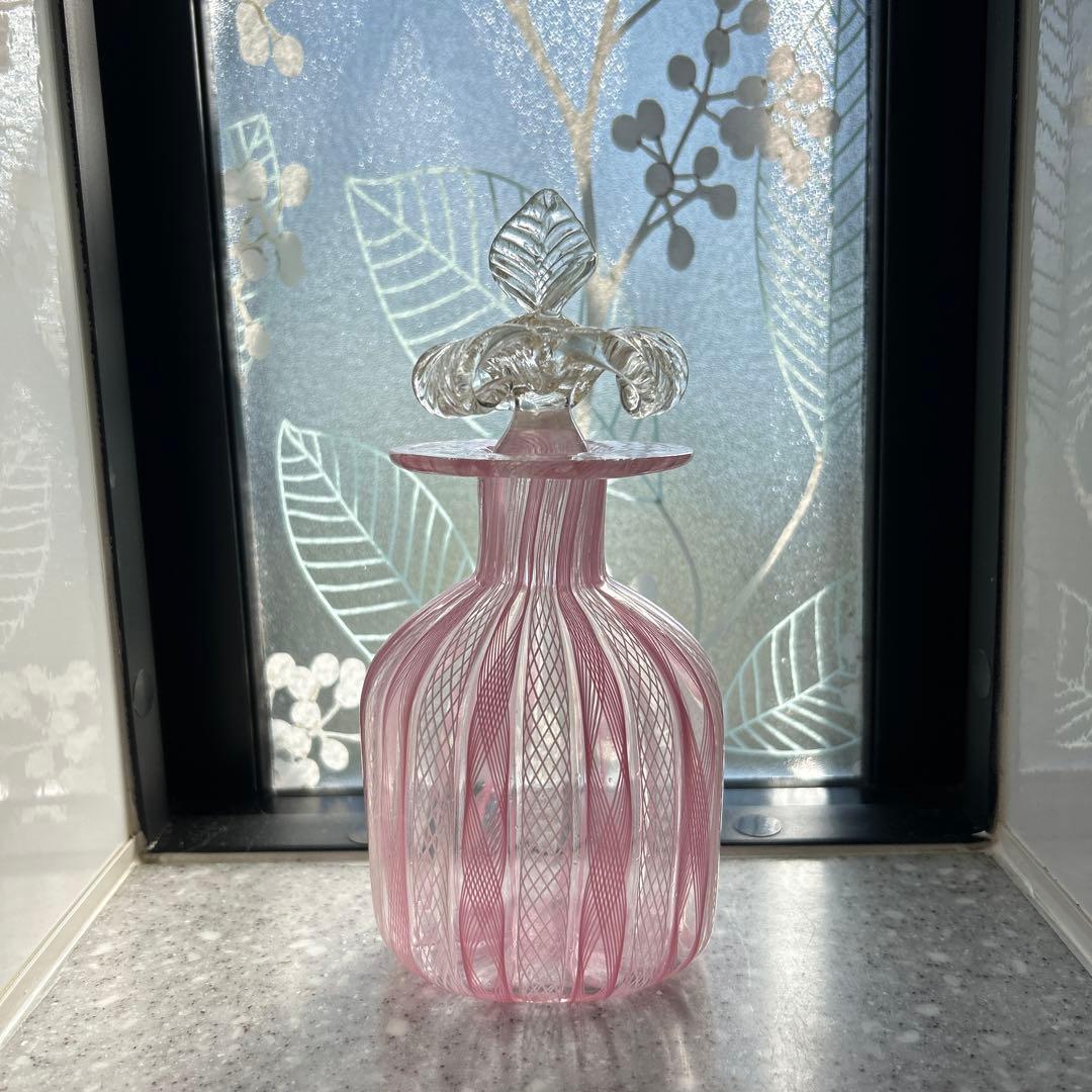 【ベネチアングラス】ムラーノ　レース柄　置物