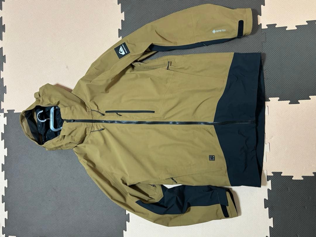 【nori】QUIKSILVER GORE-TEX フード付きジャケット