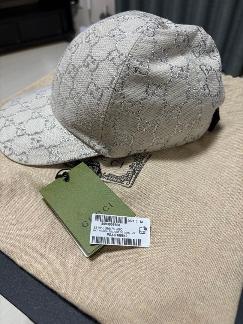 PHG美品 MサイズGUCCI ラメ ベースボールキャップ ホワイト