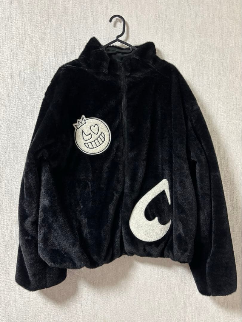 tear R drop FUR JACKET 木村良平さん　TAKALAKA 雫