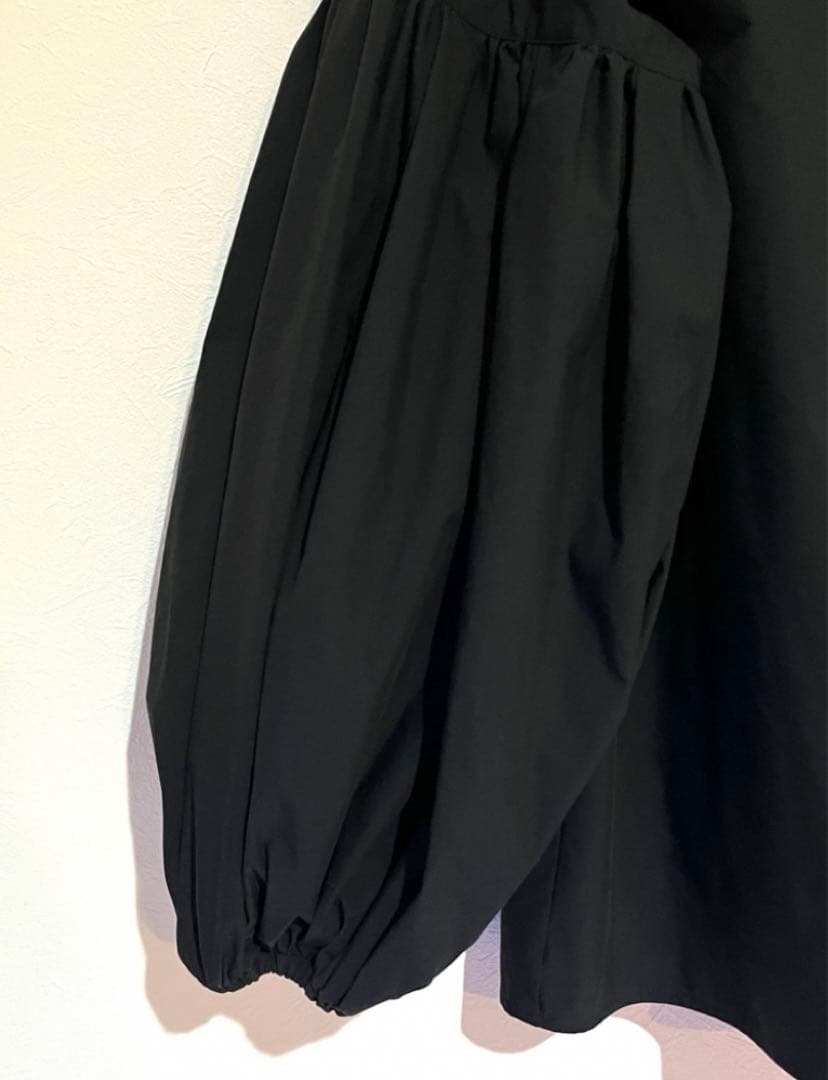 CELERI 2025SS パフスリーブシャツ 黒 ドゥーズィエムクラス - メルカリ