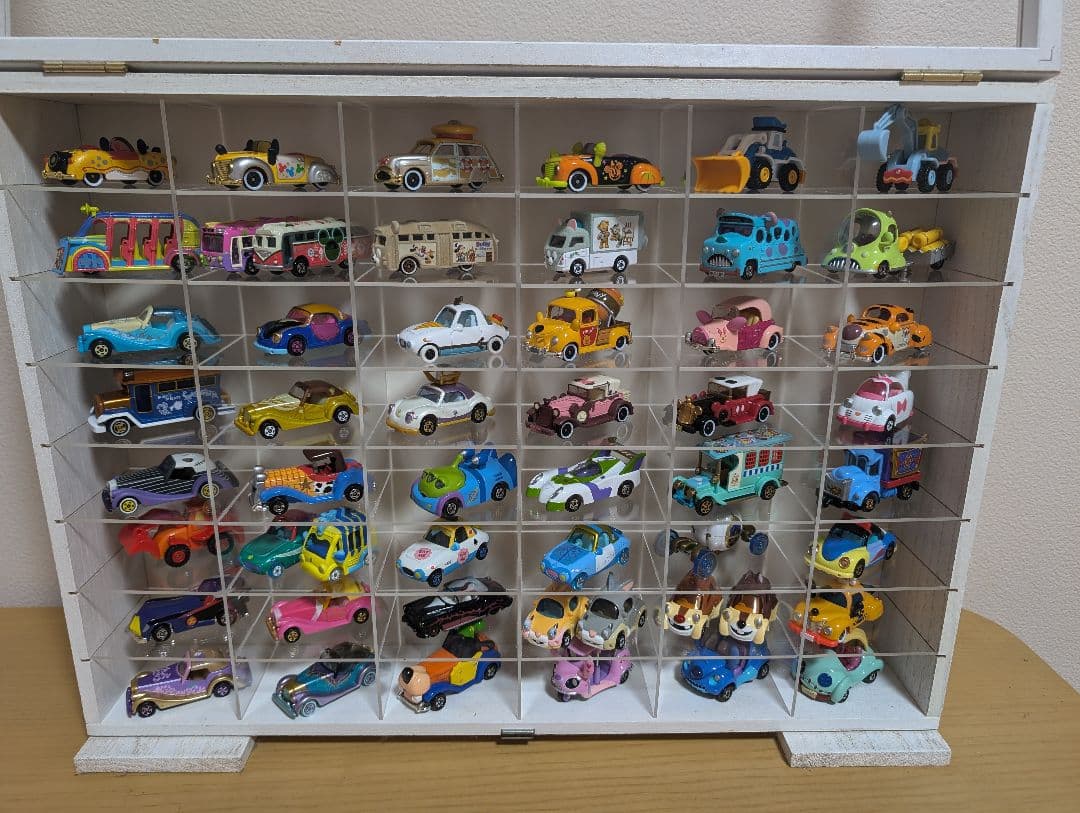 ミニカー トミカ　ディズニー　TDR 52台セット 収納ケース付き