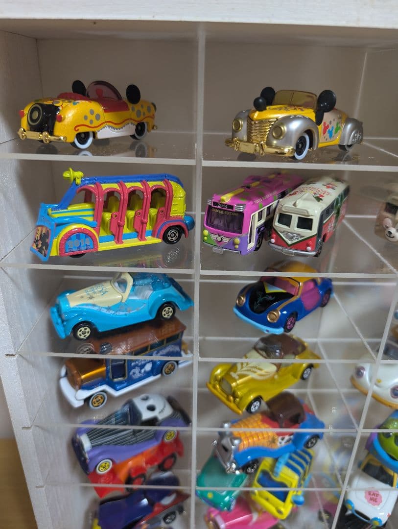 ミニカー トミカ ディズニー TDR 52台セット 収納ケース付き