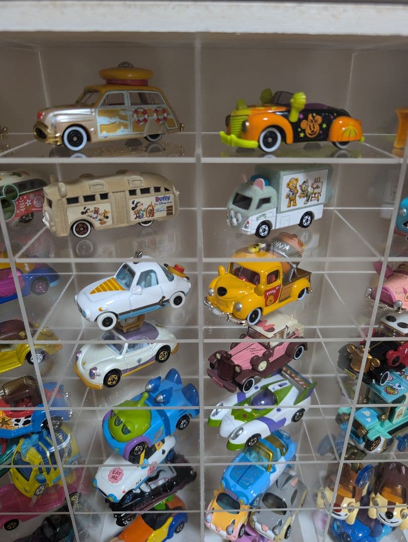 ミニカー トミカ ディズニー TDR 52台セット 収納ケース付き