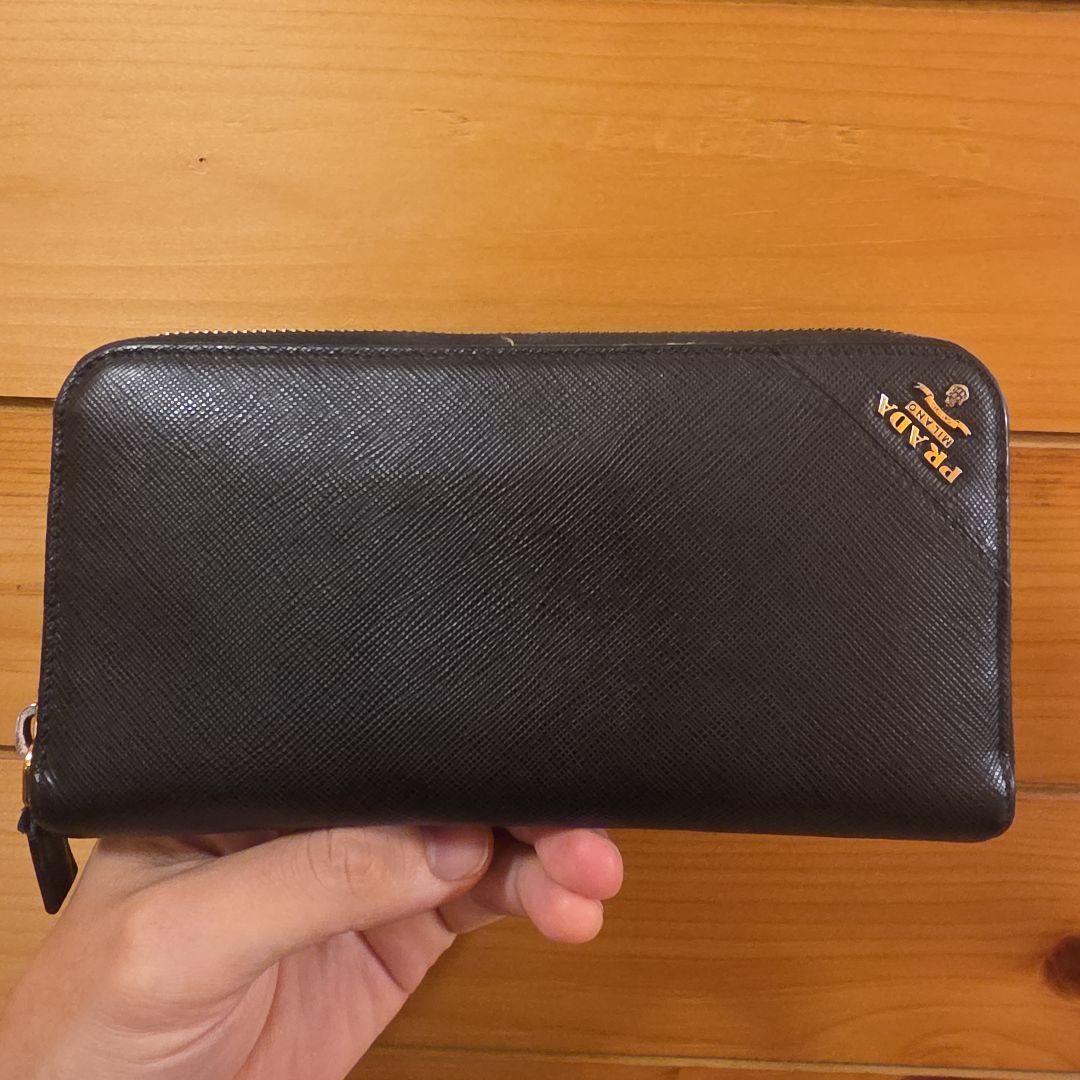 【新宿伊勢丹購入】PRADA ブラック サフィアーノ 長財布