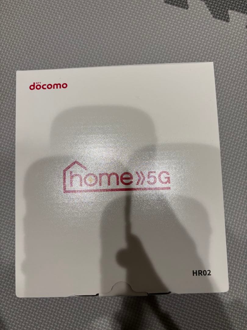 docomo HR02 5Gルーター 本体
