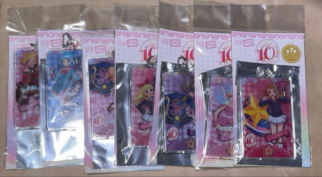 アイカツ PIICA ICカード パスケース 星宮いちご 大空あかり 虹野ゆめ