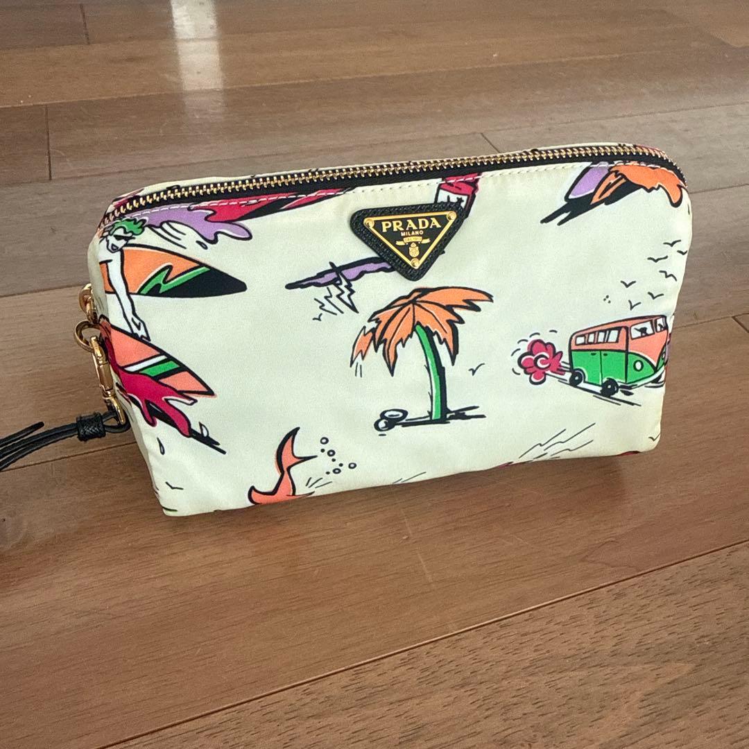 PRADA 非売品　サーフィン柄　ポーチ