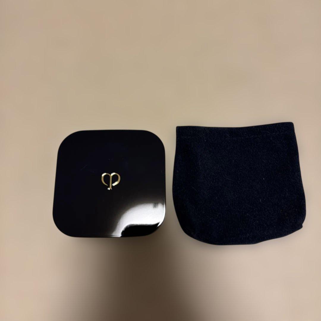 クレド・ポーボーテ　タンクッションエクラ　ルミヌ