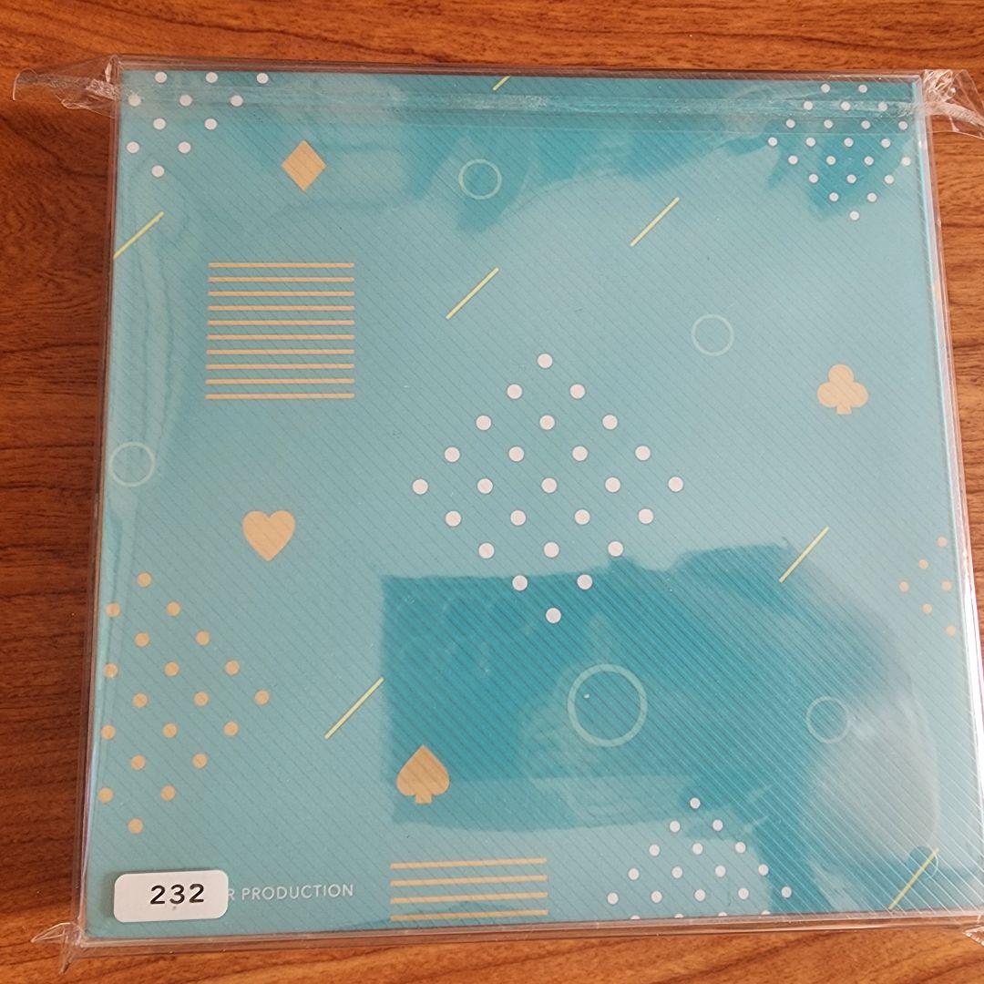 ドコモ×ALKALOID 特製缶バッジ＆コレクションケースセット