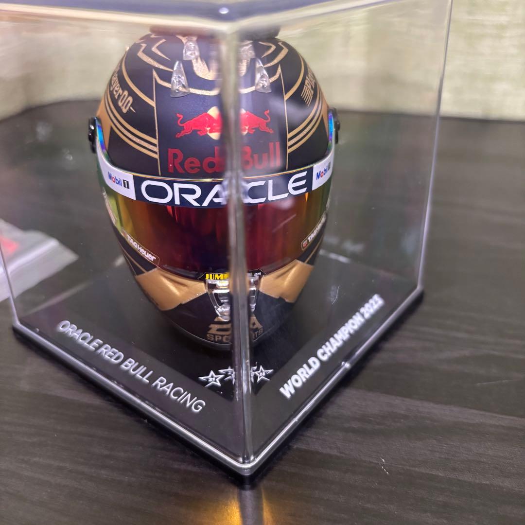 マックス・フェルスタッペン 2023年 ワールドチャンピオン 1/4