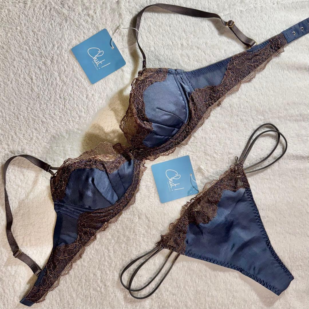 専用】chut! ベイカー恵利沙ネイビー A-B65,A70 GストリングL - メルカリ