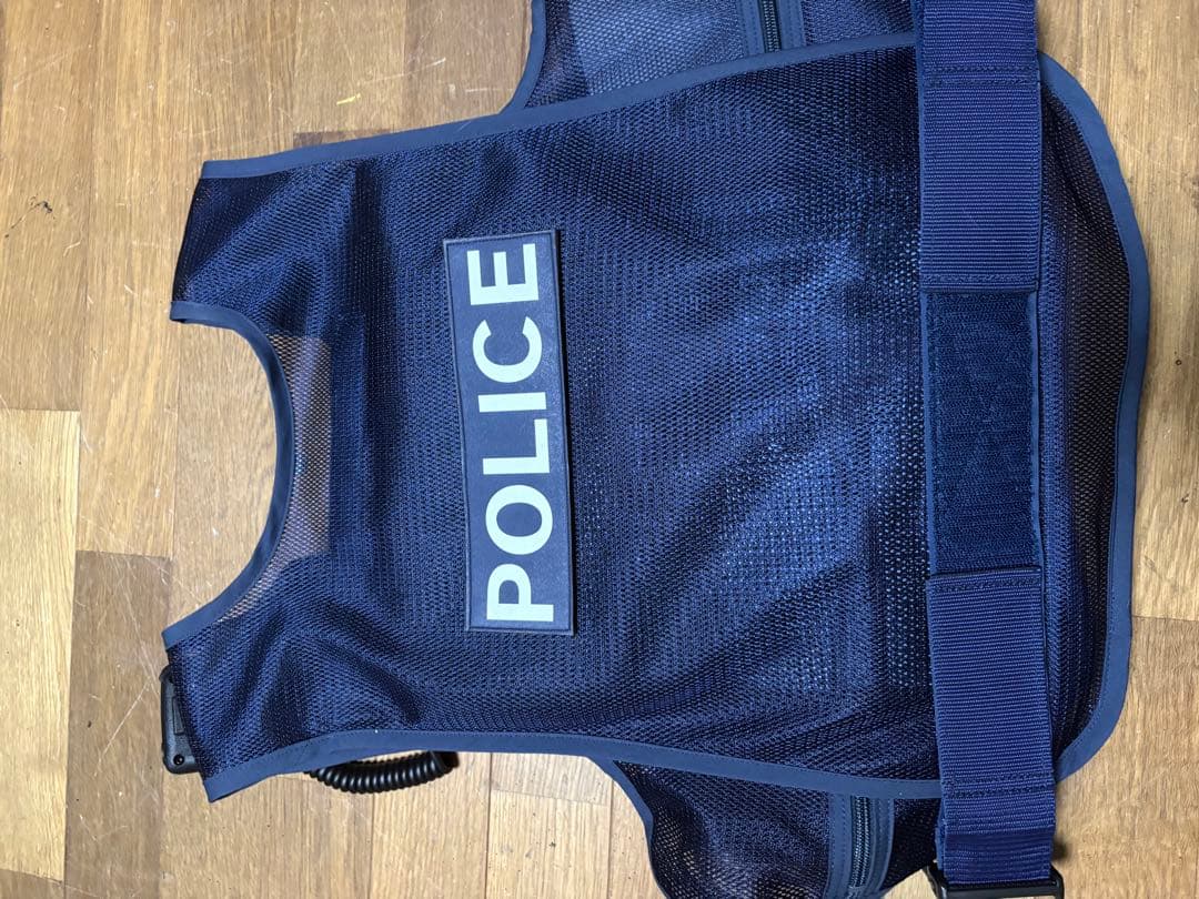 県警型 防刃ベスト 警察官ベスト レプリカ品 - メルカリ