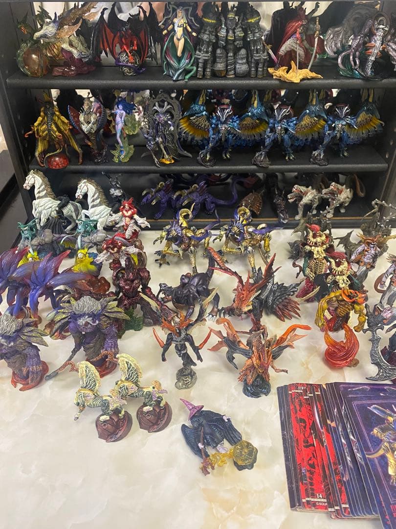 まとめ売り　ファイナルファンタジー　クリーチャーズ　47体(33種)